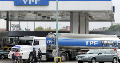 YPF aumentó sus naftas