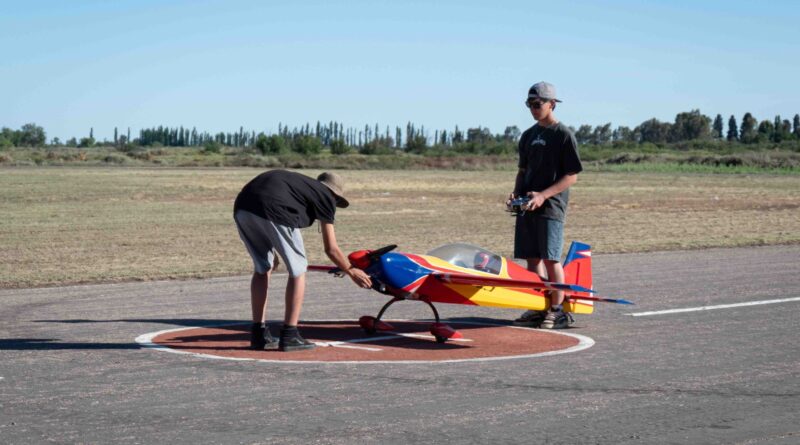 Encuentro internacional de réplicas radio control