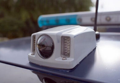 Robaron pertenencias del interior de un vehículo