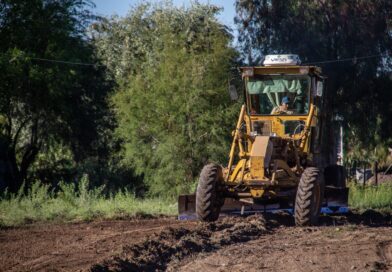 Urbanización y limpieza en el barrio Parque