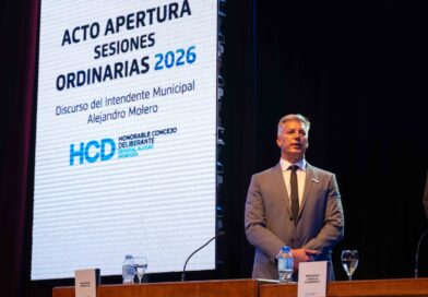 Molero proyectó obras y defendió su gestión en un escenario económico adverso