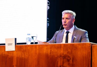 Molero presentó el programa Chau Garrafa para facilitar el acceso al gas natural