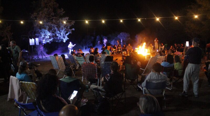 Caminata, relatos y música en una noche distinta en El Trapal