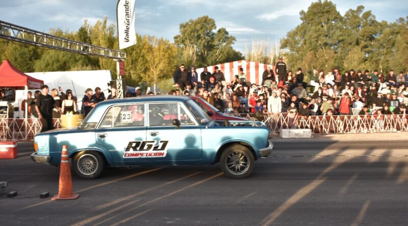 “Las picadas” tuvieron su debut en el aeroclub