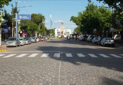 Iniciaron las obras de agua y cloacas en la Avenida Alvear Oeste con un nuevo diseño de ejecución