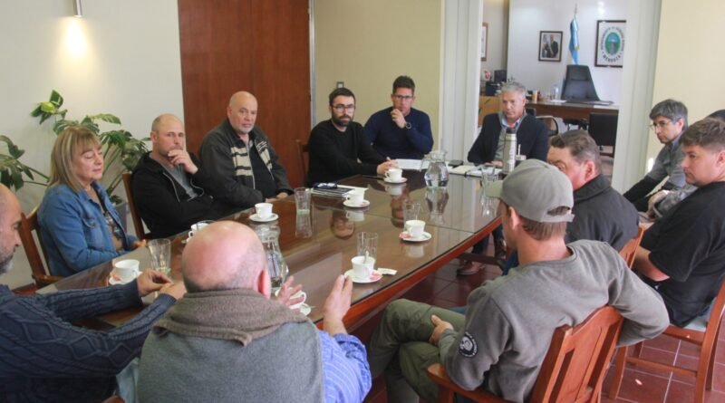 Molero reunió a productores y avanzó en una propuesta para sostener la lucha antigranizo