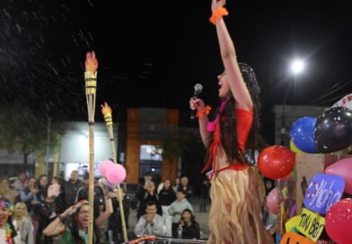 La Farándula reunió a estudiantes y familias en el cierre de Alvear Estudiantil