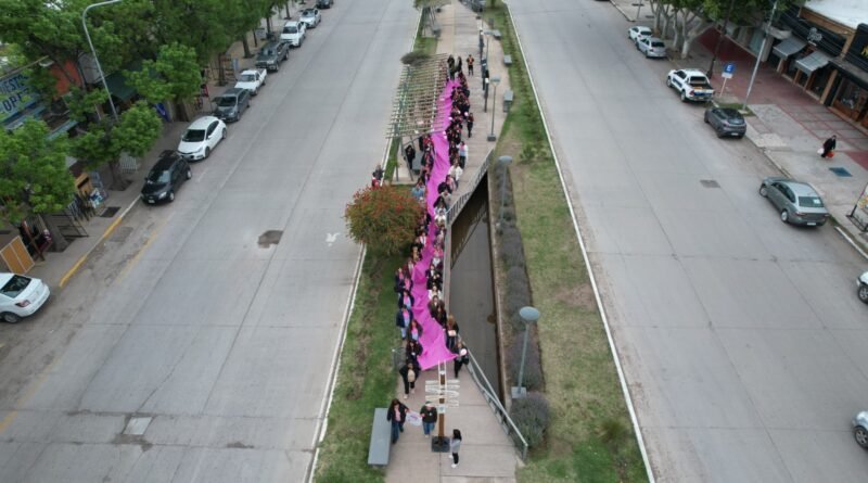 General Alvear se unió por el Octubre Rosa: campaña comunitaria por un nuevo mamógrafo